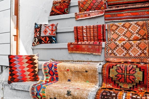 How to Curate a Unique In-Store Experience with Indian Handcrafted Goods