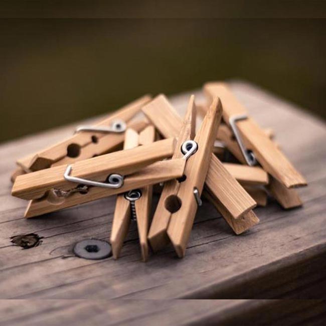 Bamboo Clothes Peg with Reusable Bag | Eco Friendly Plastic Free Clothes Pin | Pack of 20