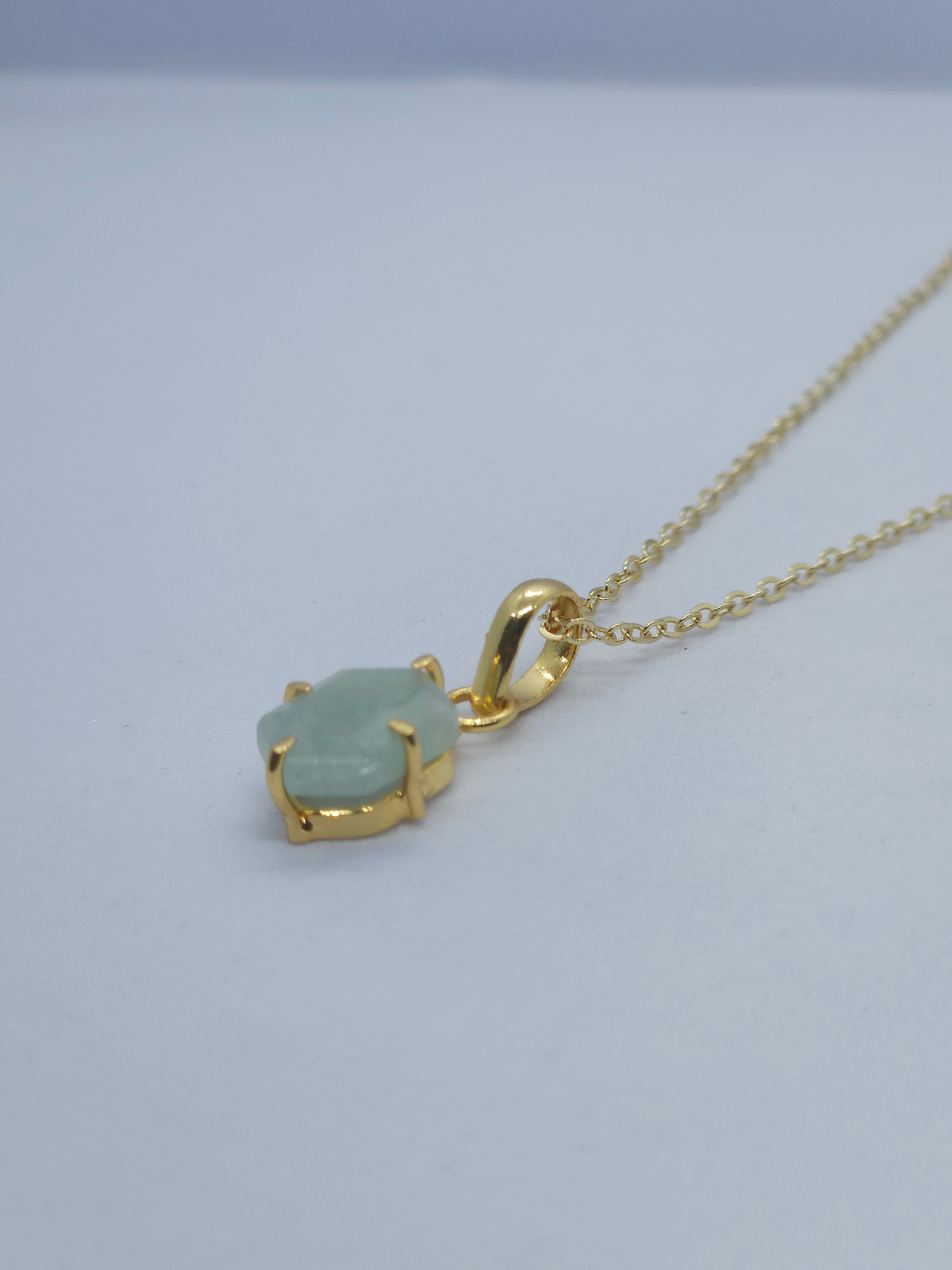 Hexagonal Prong Shape Pendant