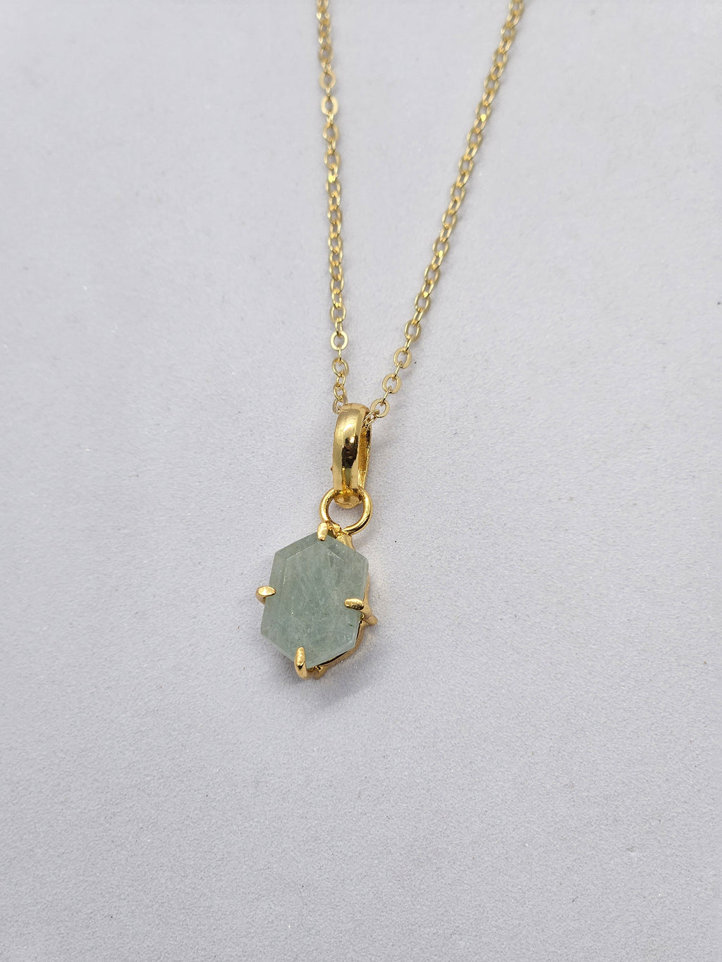 Hexagonal Prong Shape Pendant