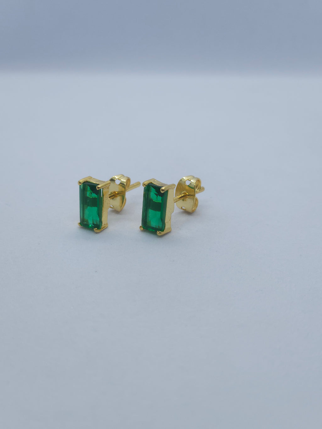 Birthstone Baguette Prong Set Earring Stud