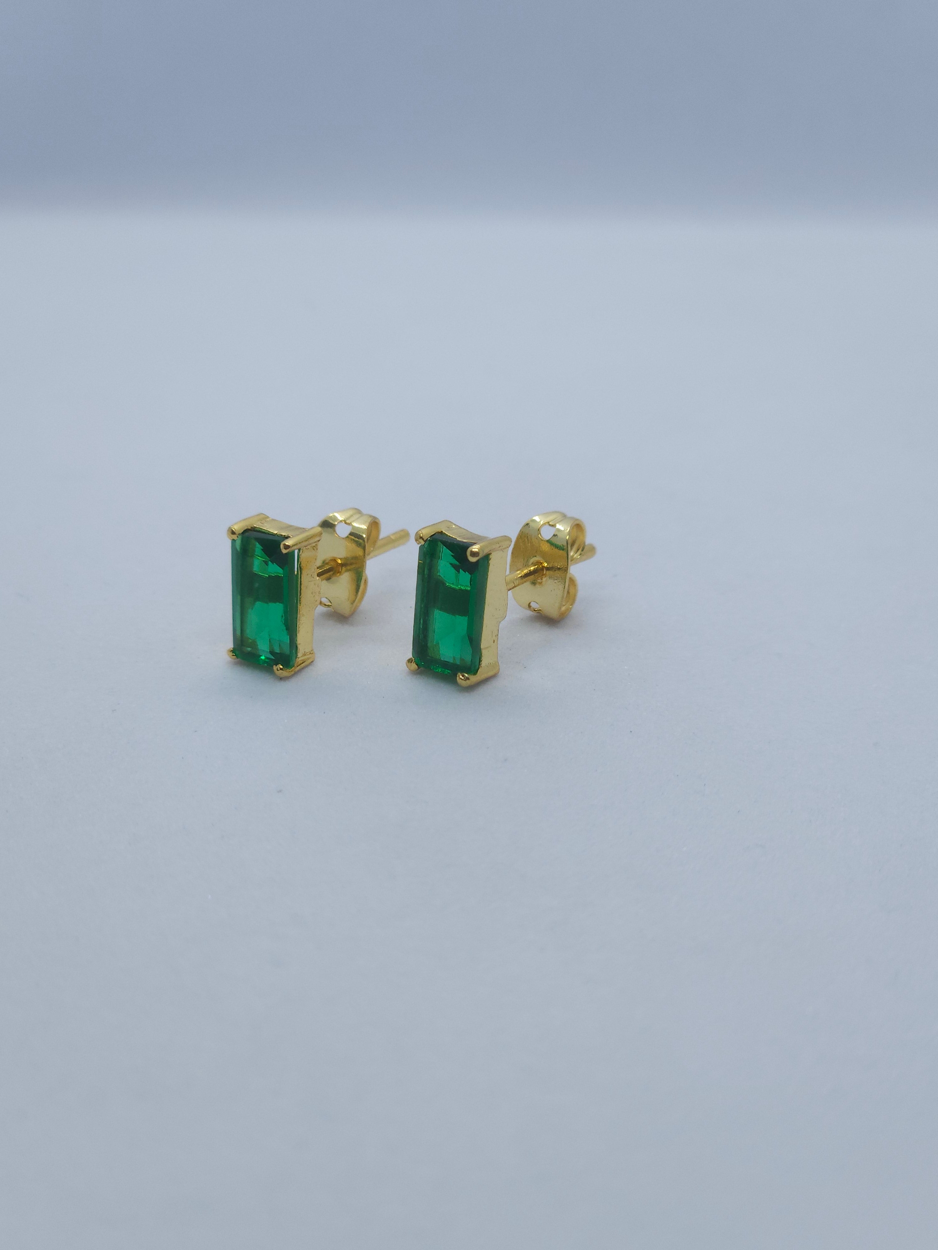 Birthstone Baguette Prong Set Earring Stud