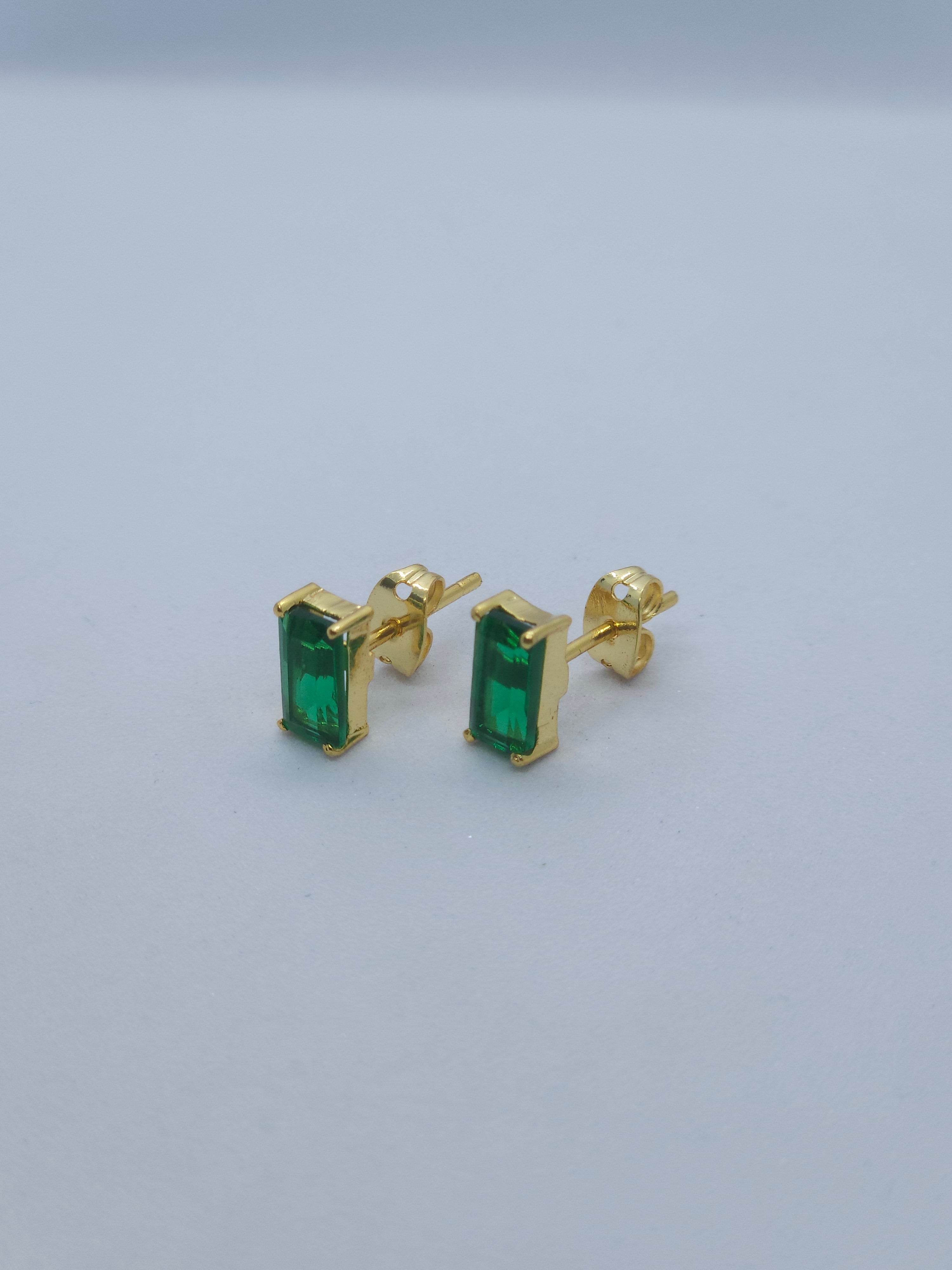 Birthstone Baguette Prong Set Earring Stud