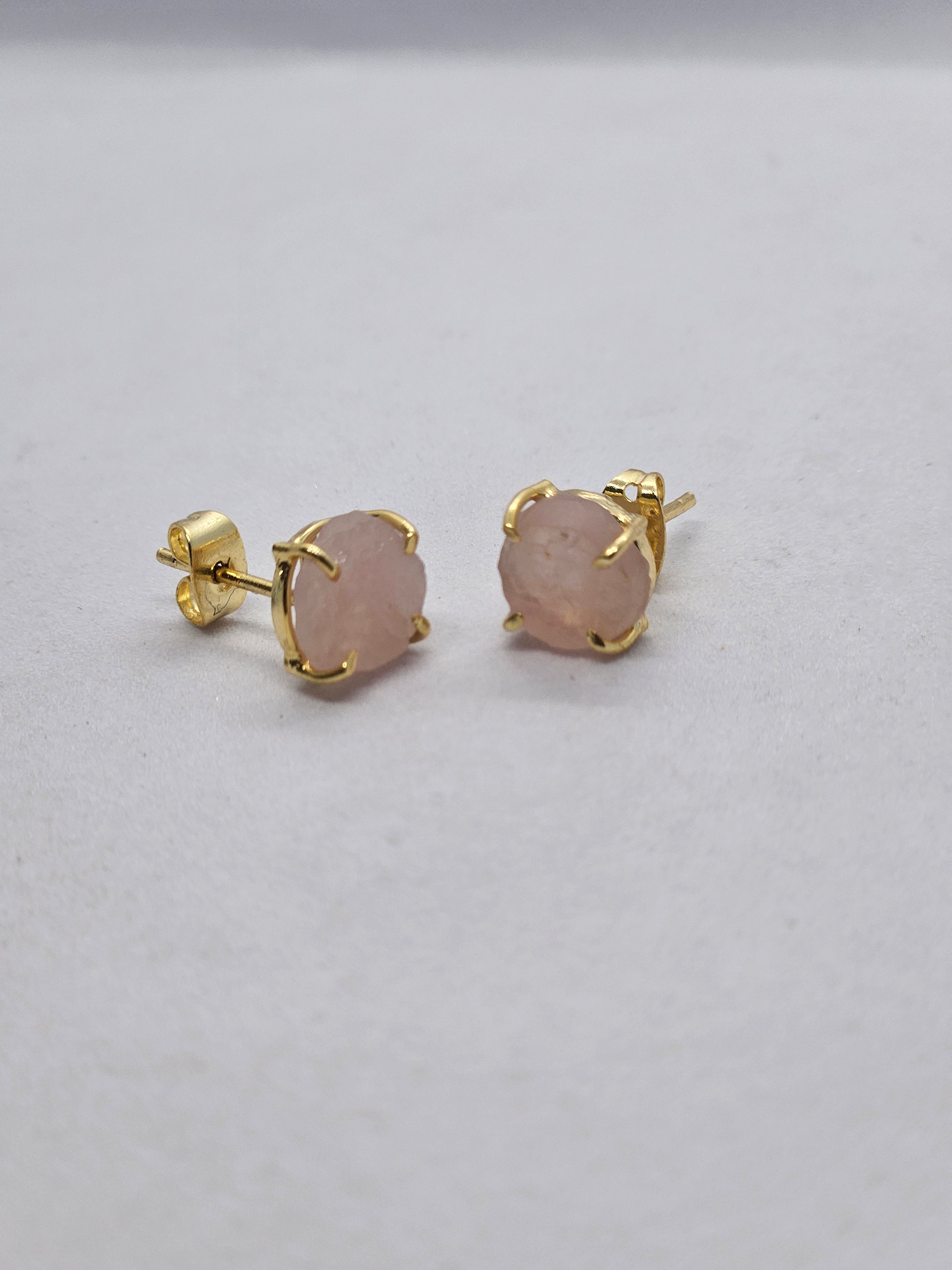 Birthstone Raw Prong Stud Earring