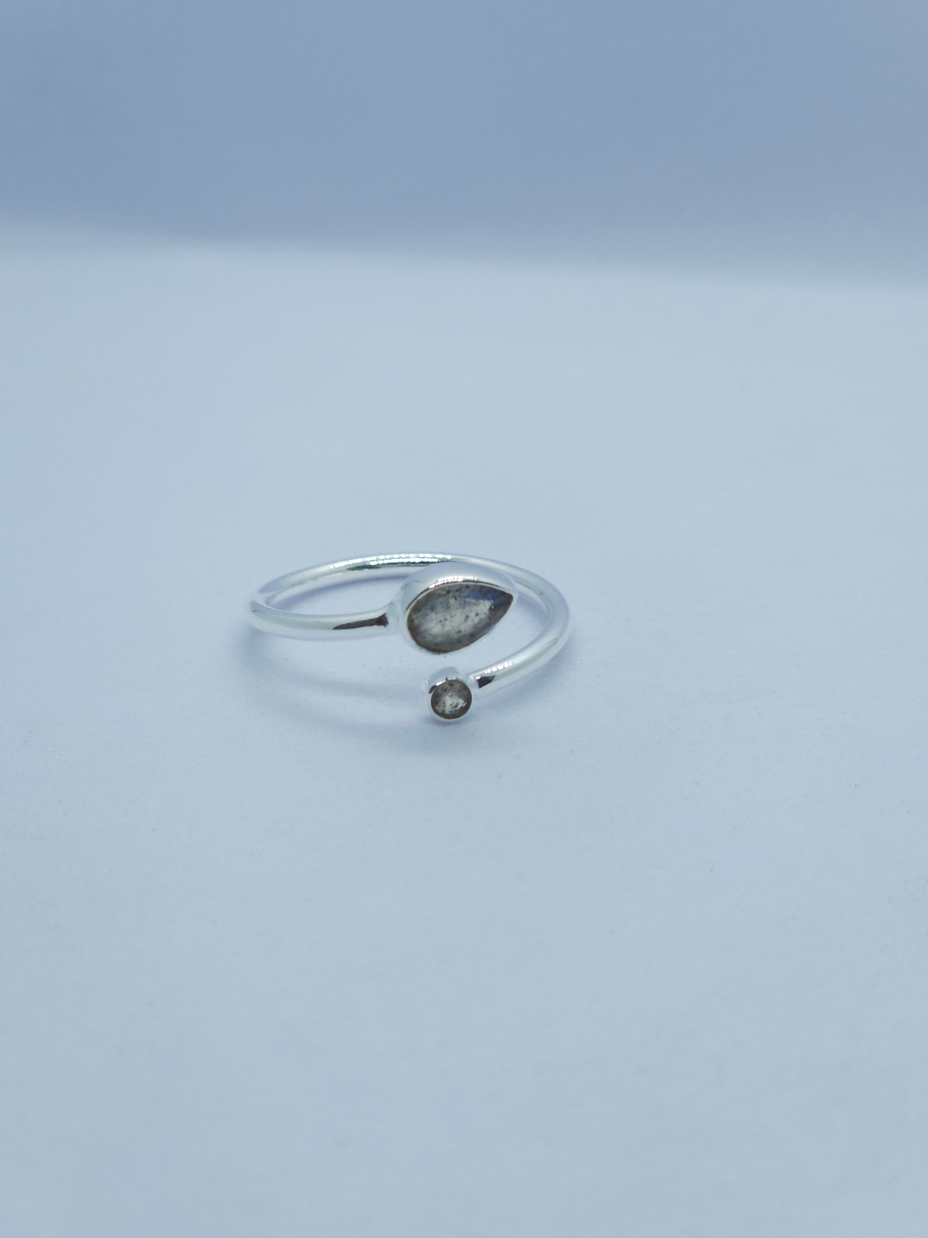 Ring 2 stone, Adjustable
