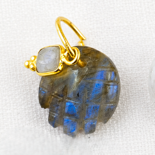 Hand Carving Charms Pendant