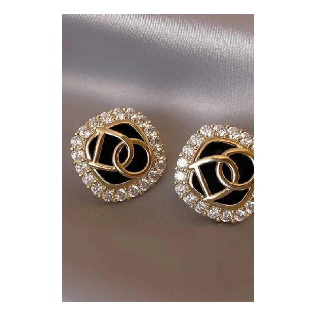 Hot selling Anti tarnish earrings studs