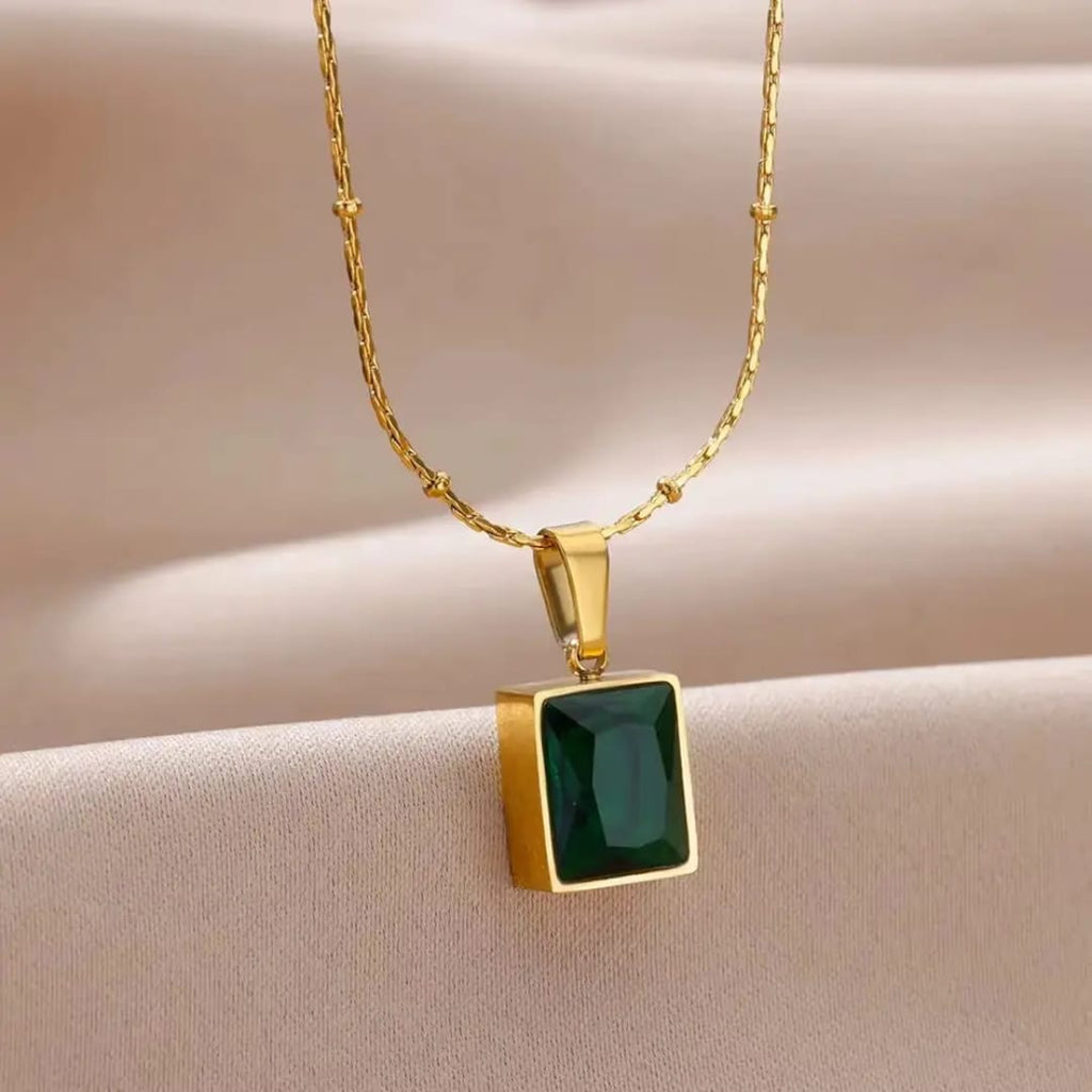 Stainless steel material Necklaces for women