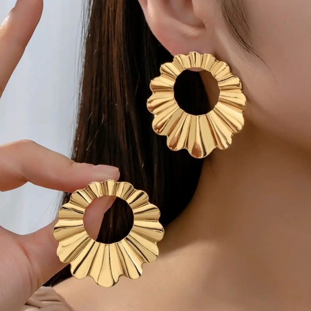 Stainless steel earrings for women 18 k gold plated Anti tarnish and Anti Allergic Superior Quality products