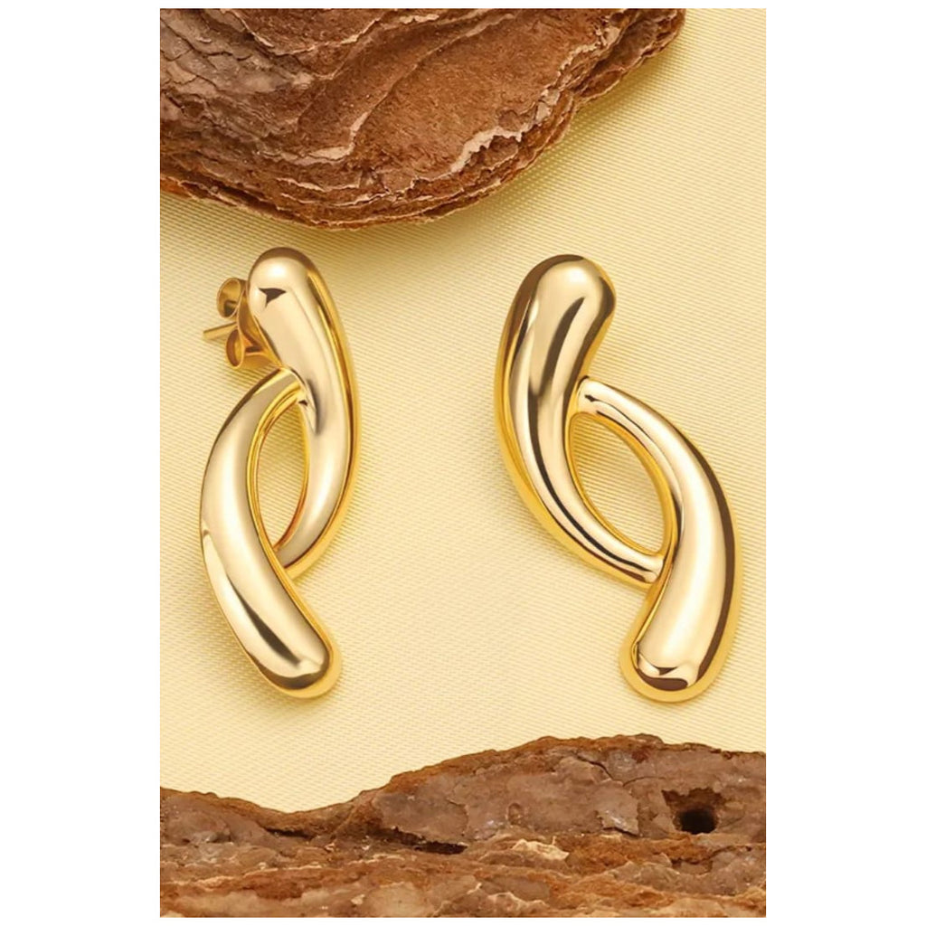 Stainless Steel ear studs 18 k gold plated Anti tarnish and Anti Allergic Superior Quality