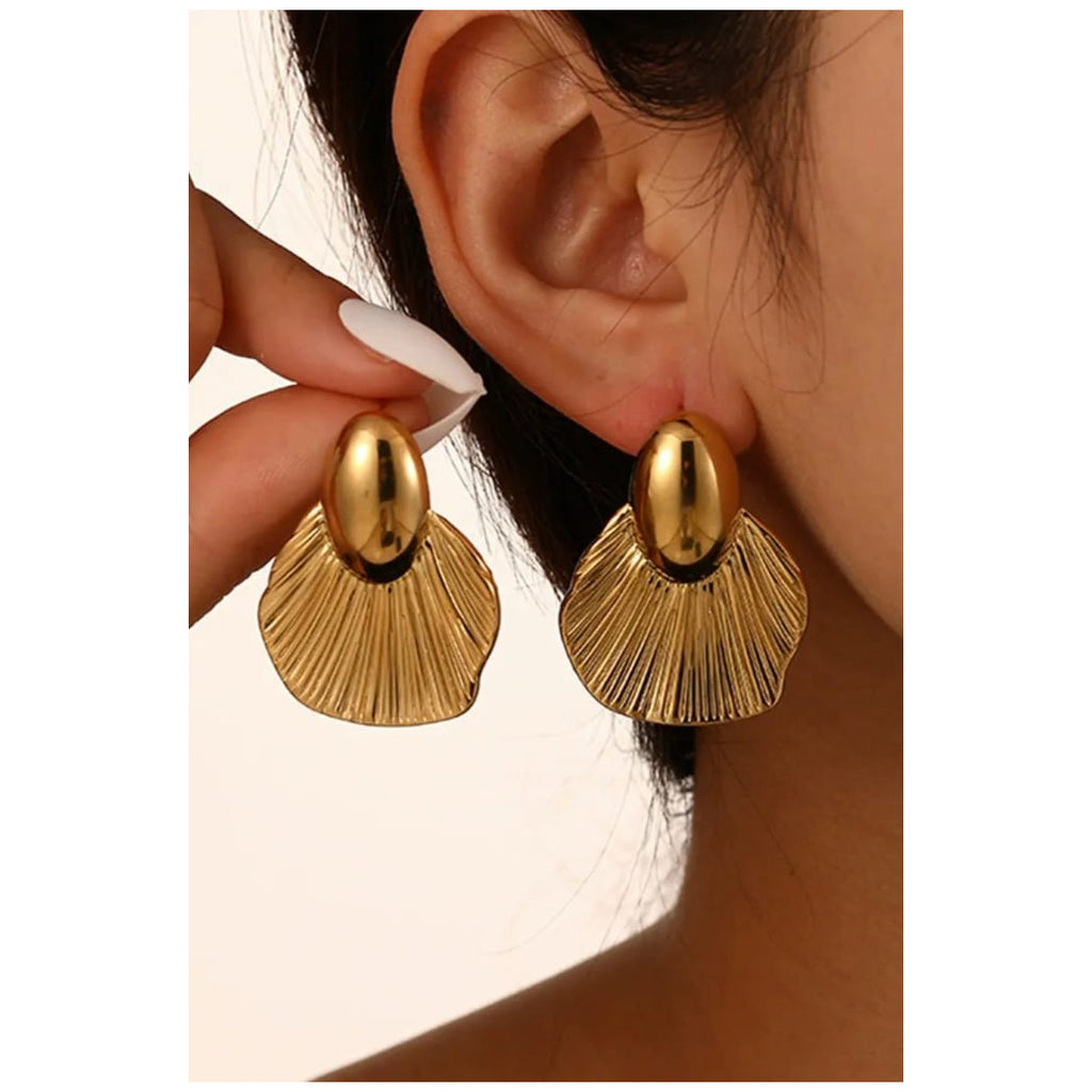 Stainless steel earrings for women Anti tarnish and Anti Allergic 18 k gold plated