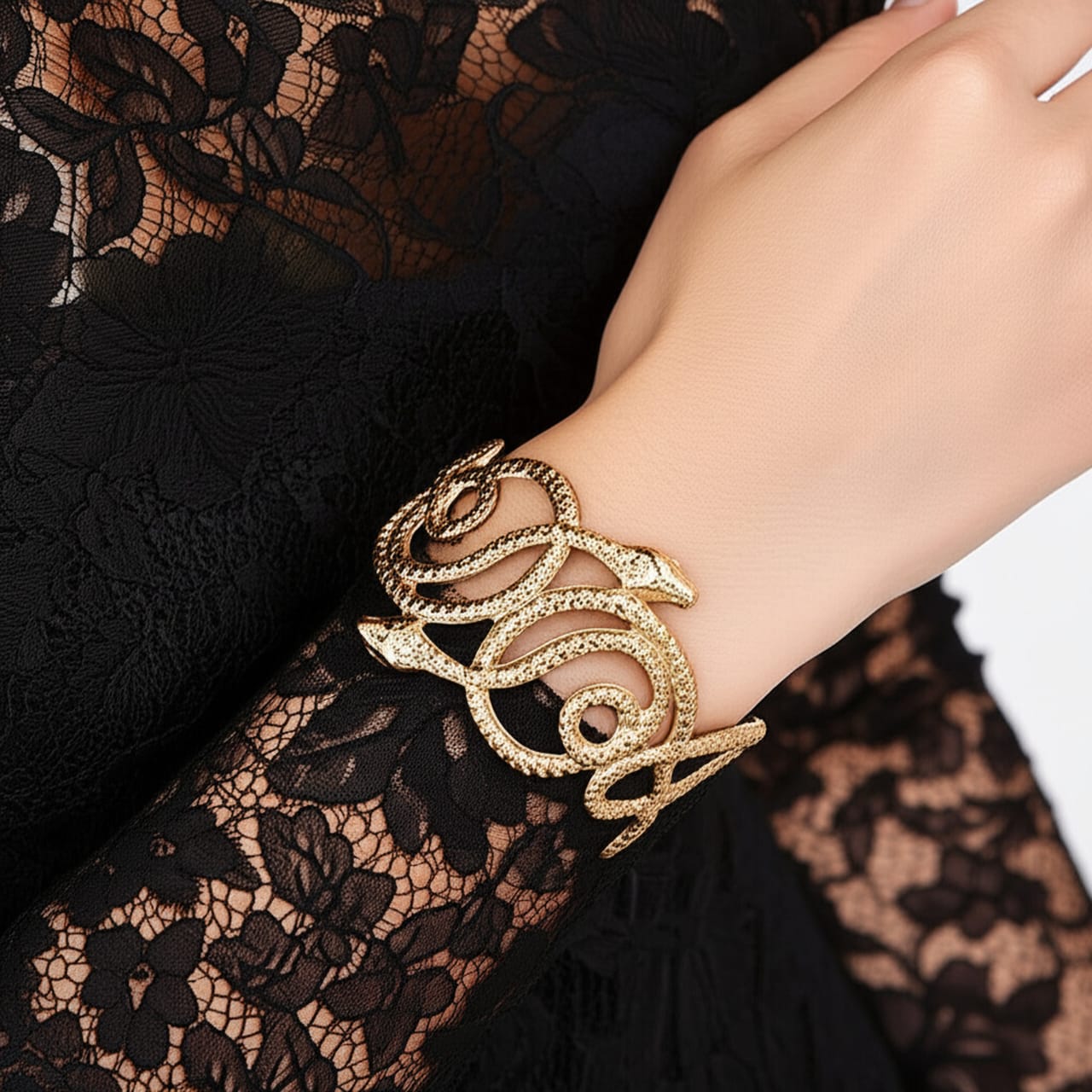 Snake bracelet for Women Colour:- Gold Material:- Stainless steel and copper mix Anti tarnish material