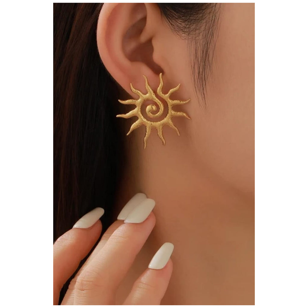 Stainless steel Earrings, sun shape Anti tarnish and Anti allergic 18 k gold plated Superior Quality