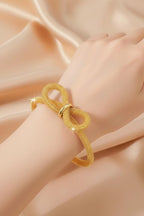 Pack of 2 wedding/party style bracelets