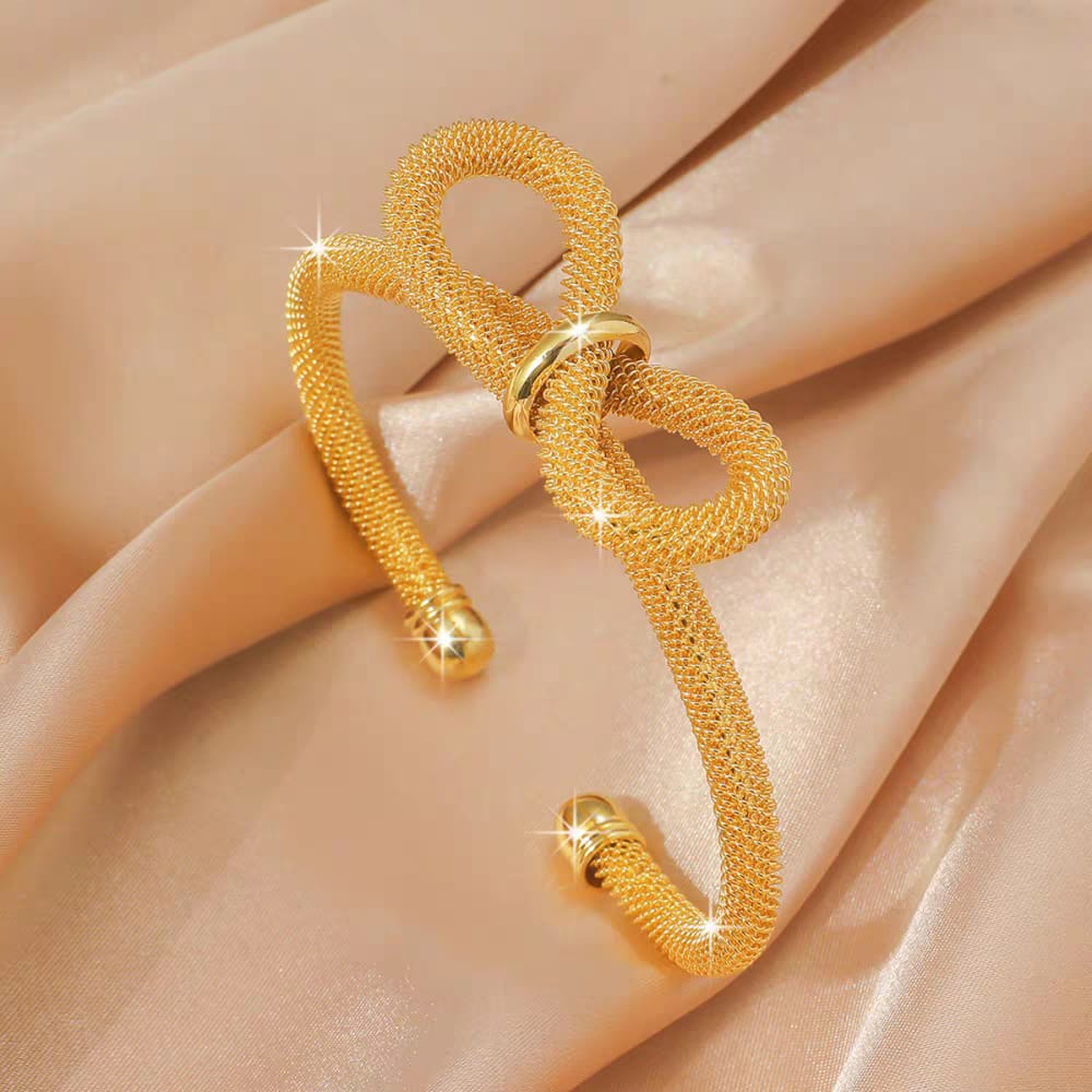Pack of 2 wedding/party style bracelets