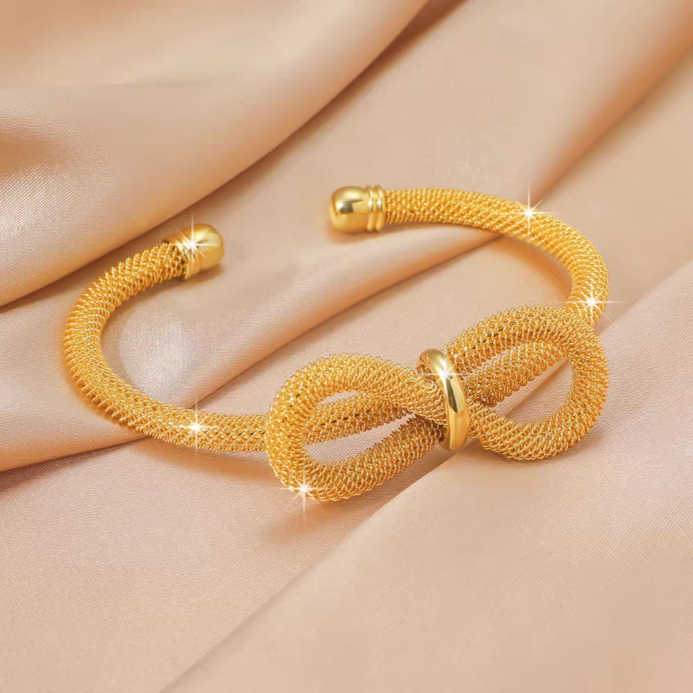 Pack of 2 wedding/party style bracelets