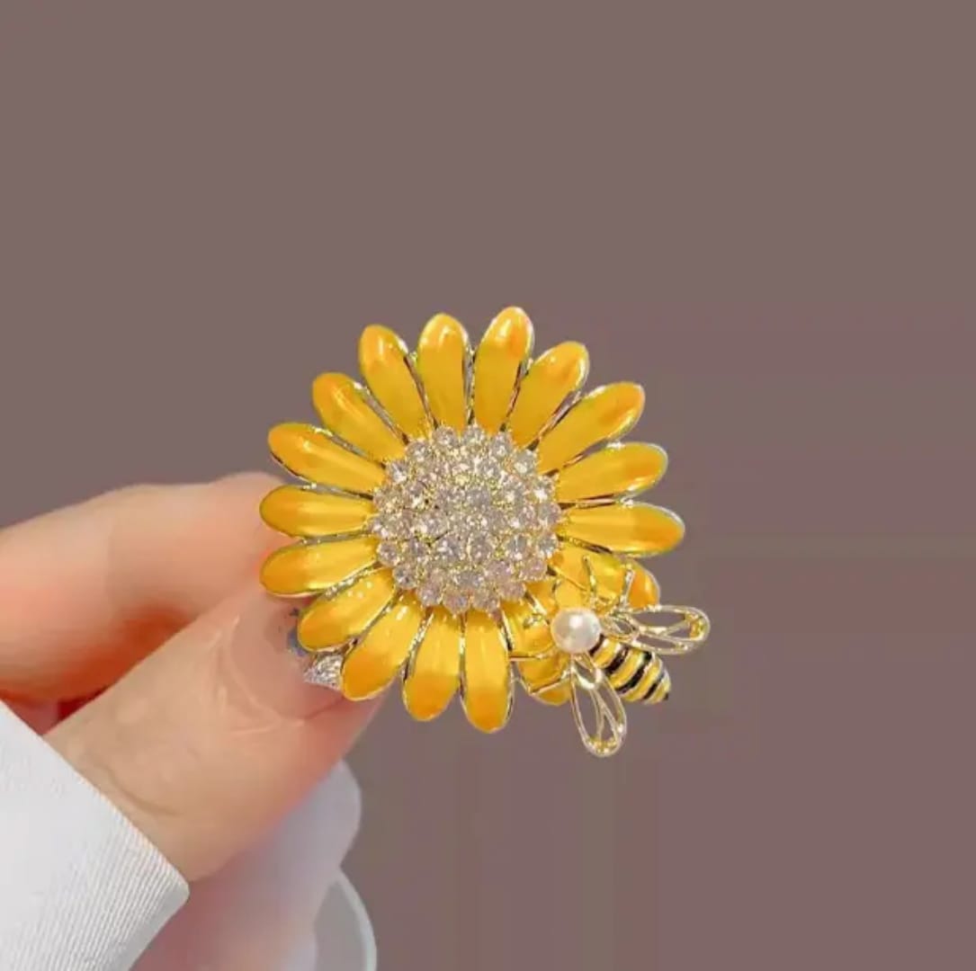 Honey bee and Sunflower combination brooch