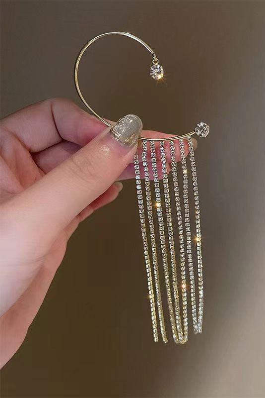 Hot selling Ear clip for Girls 1 piece = 85 rs Anti tarnish and Anti Allergic Superior Quality stuff