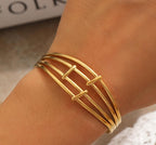 Stainless steel bracelet, trendy design 18 k gold plated Material:- Titanium steel Anti tarnish and Anti allergic