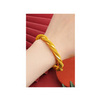 Pack of 2 bangles Weeding style Gold colour Anti Tarnish and Anti allergic Material:- Stainless steel and copper
