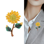 Sunflower shaped Brooch Unisex style Material:- Alloy copper Anti tarnish and Anti Allergic