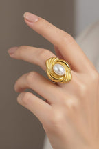 Statement finger rings for women