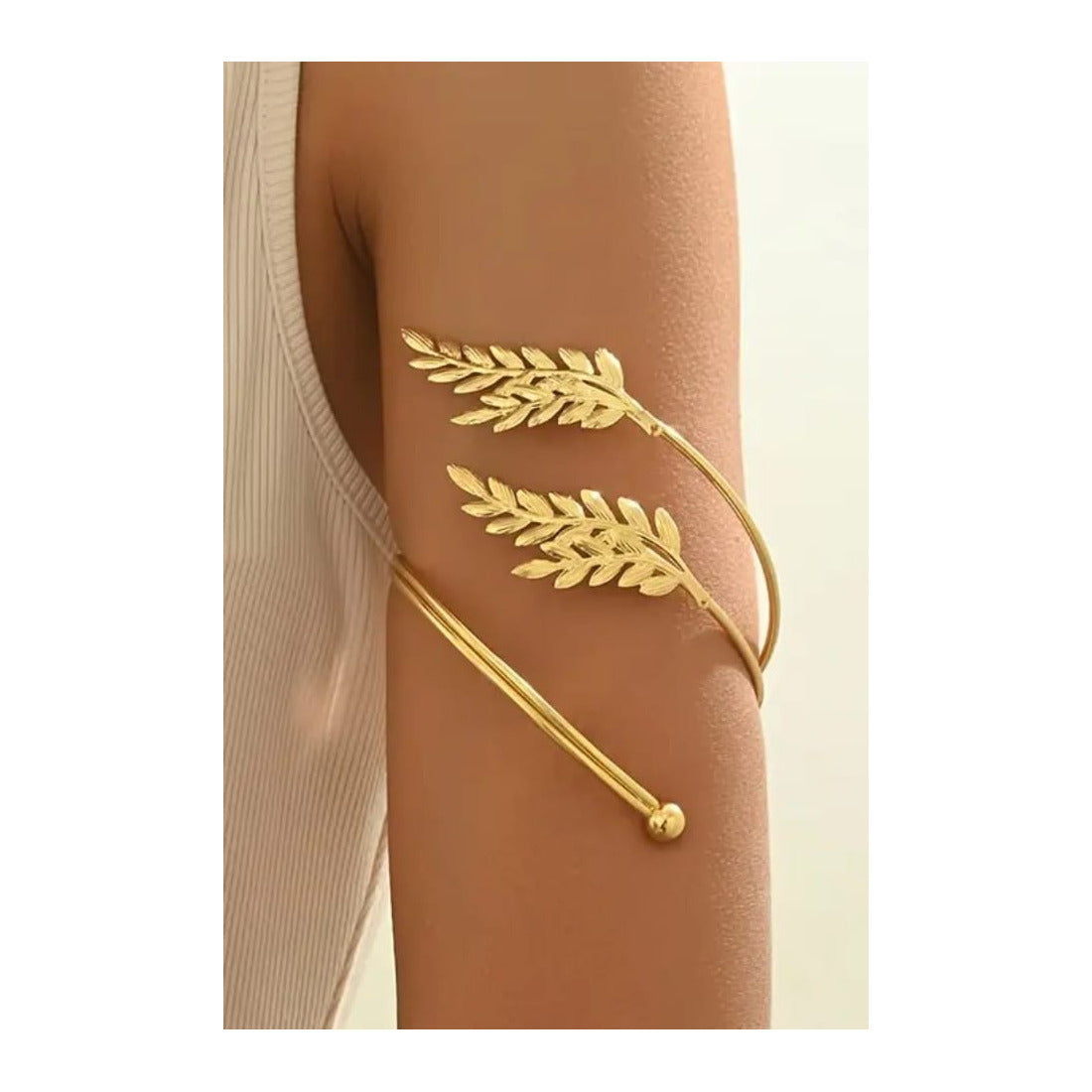 Armlets for women, double leaf shaped Anti tarnish and Anti Allergic Material:- Alloy copper