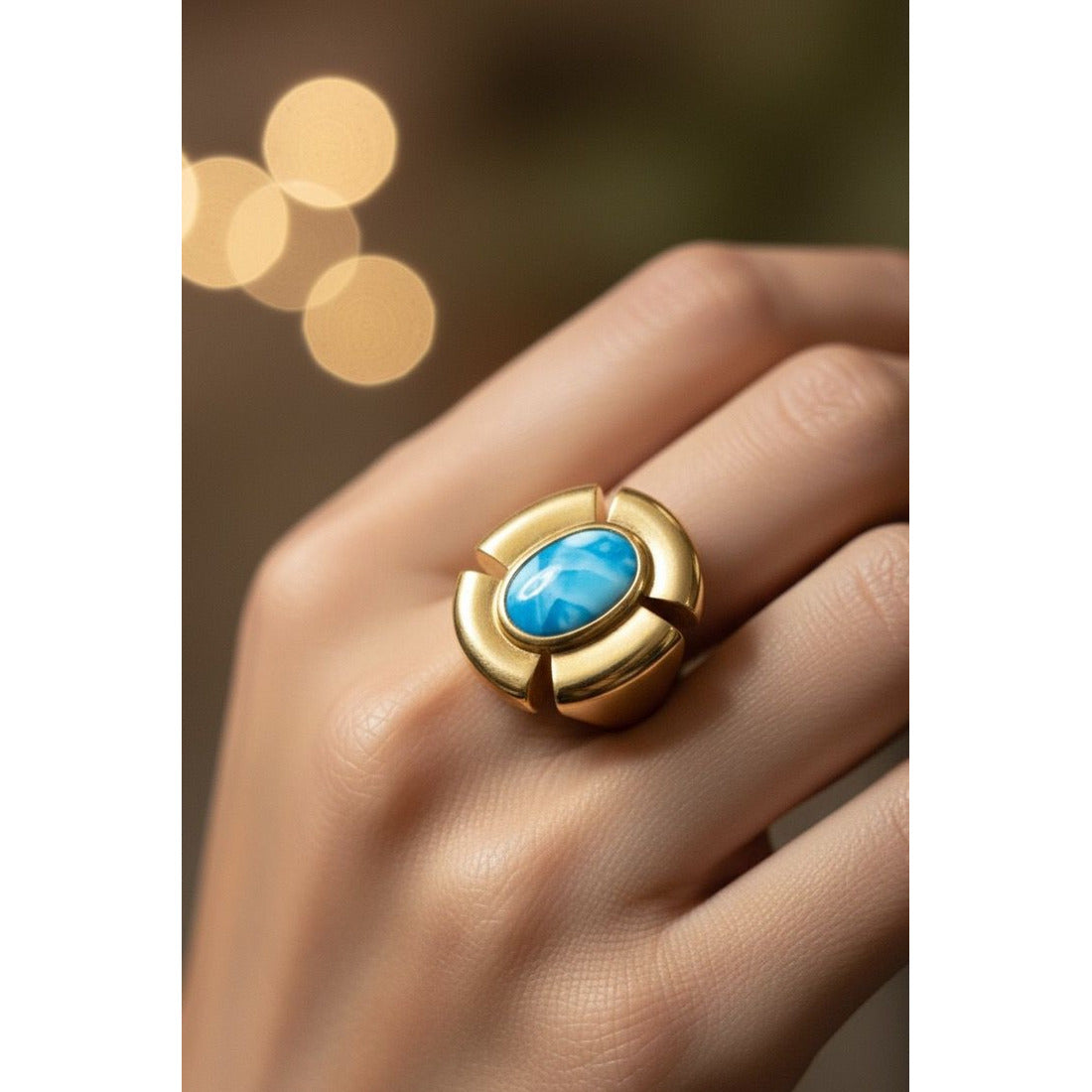 Statement finger rings for women Material:- Stainless steel Colour:- GoldAnti tarnish and Anti Allergic Superior Quality products