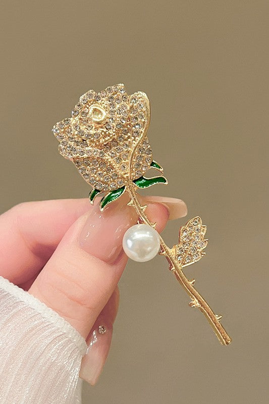 Flower shape brooch Unisex style Colour:- White & gold Anti tarnish and Anti Allergic Superior Quality and big size