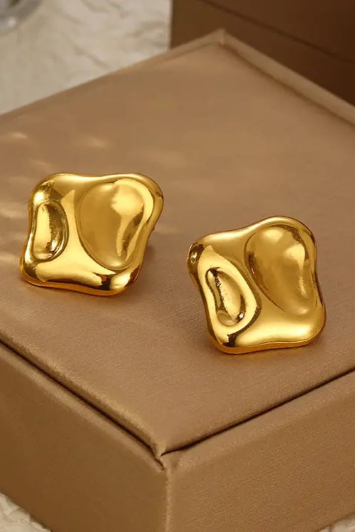 Stainless steel Earrings for women 18 k gold plated Anti tarnish and anti Allergic