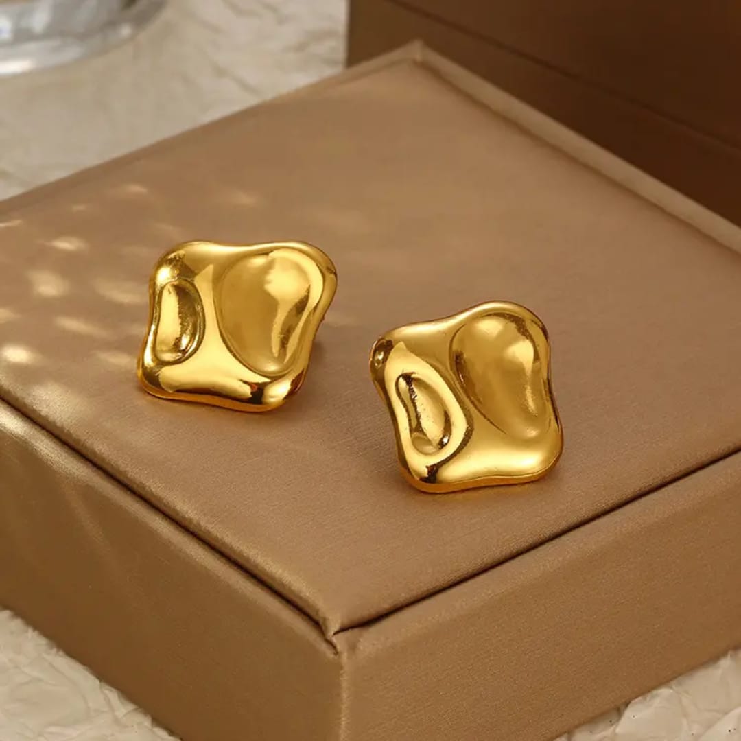 Stainless steel Earrings for women 18 k gold plated Anti tarnish and anti Allergic