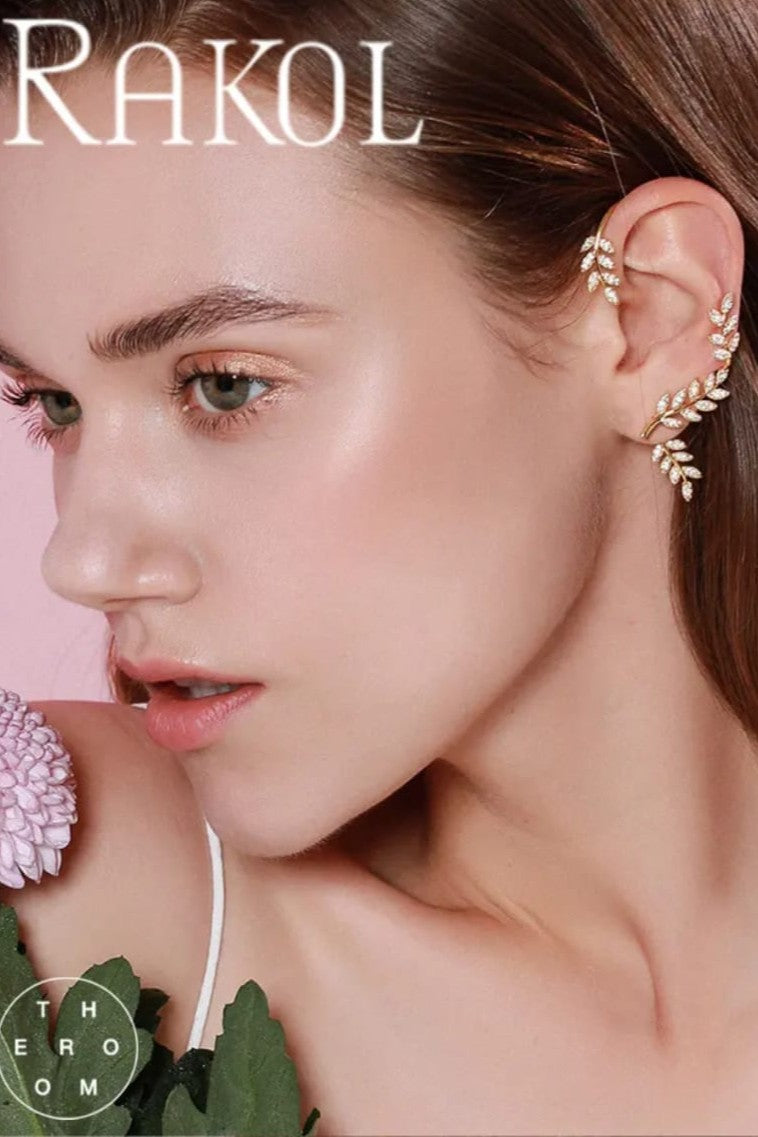 Hot selling Ear Clips for Women Colour:- Gold Material:- Copper+ Zircon stones Anti tarnish and Anti Allergic For 1 ear only , 1 piece