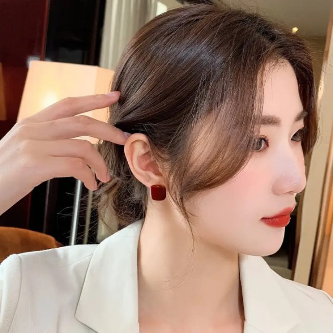 Women's hot selling ear studs Colour:- Red wine Anti tarnish and Anti Allergic Superior Quality products