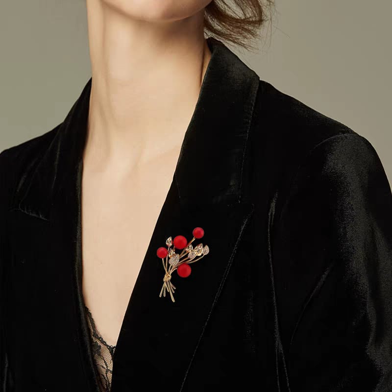 Hot selling, exclusive launch Brooches Unisex style Material:- Copper Alloy Anti tarnish and Anti Allergic