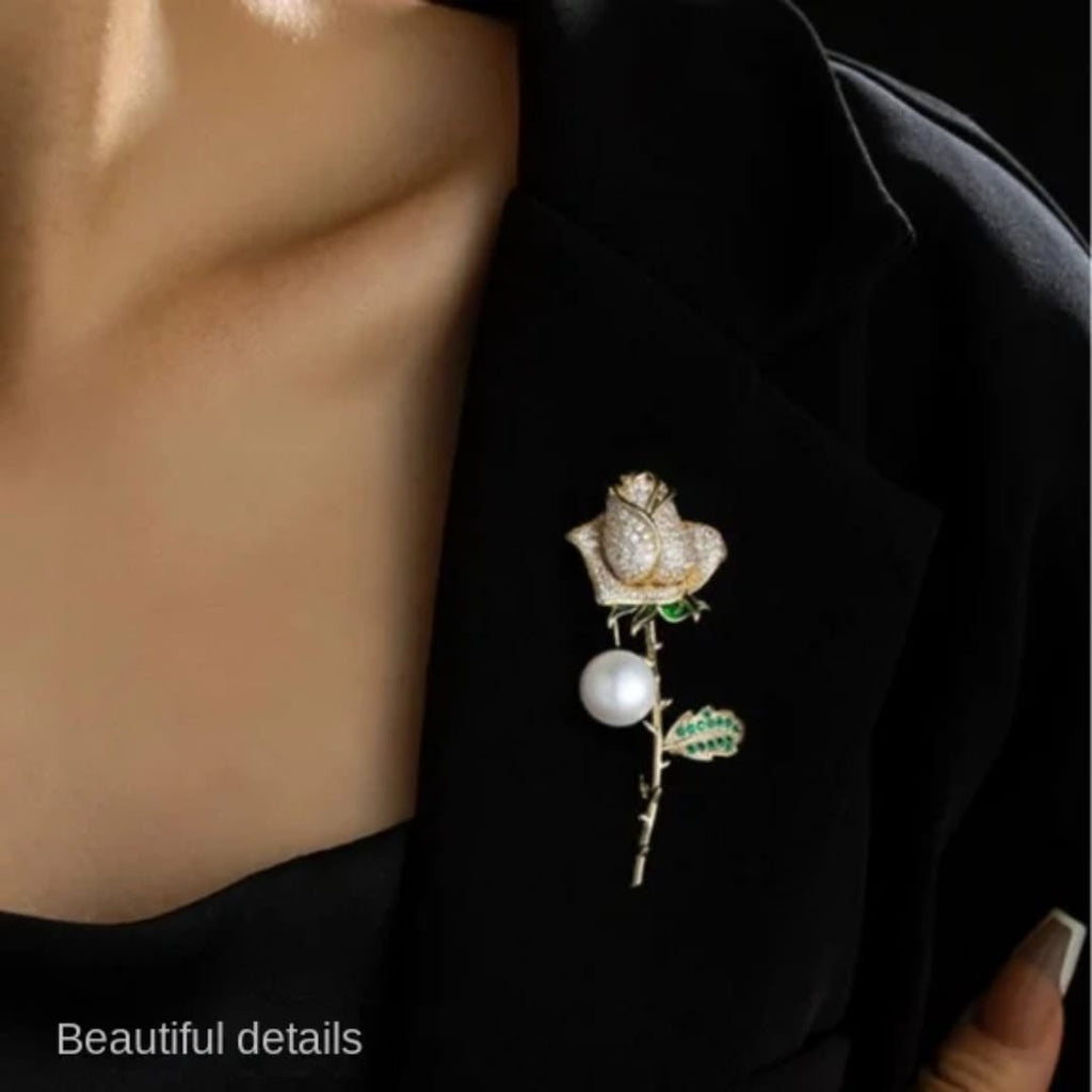 Brooches unisex style Material:- Alloy copper Anti Tarnish and Anti Allergic Good Quality products