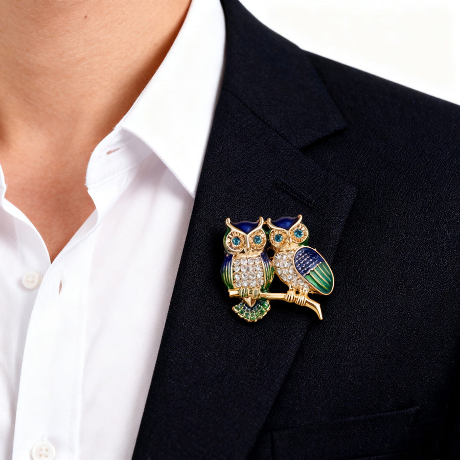 Owl shaped Brooch Unisex style Anti tarnish and Anti Allergic Superior Quality products
