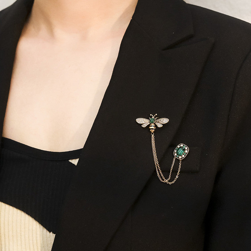 New design unisex style Brooch For both Men's and WomenAnti tarnish and Anti Allergic Alloy Copper material Superior Quality
