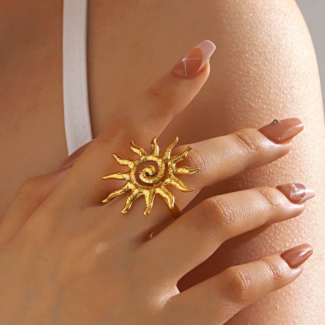 Stainless steel statement rings Sun shaped Material:- Stainless steel with 18 k gold plated Anti tarnish and Anti Allergic Superior Quality products