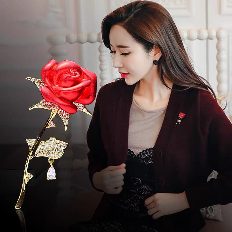 Rose Shaped Brooches Unisex style for men and women both