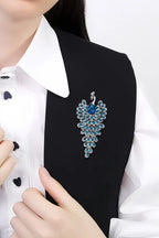 Peacock shape brooch Unisex style Material:- Alloy copper+ Rhinestones Colour:- Green, Red , Blue Anti tarnish and Anti Allergic Superior Quality products