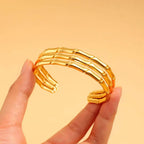 Stainless steel bracelet for women Hot selling designsAnti Tarnish and Anti allergic material 18 k gold plated with titanium material
