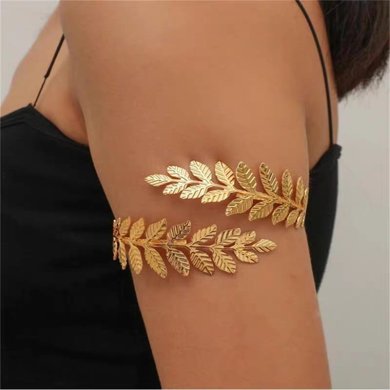 Hot selling Armlets for women Leaf shaped