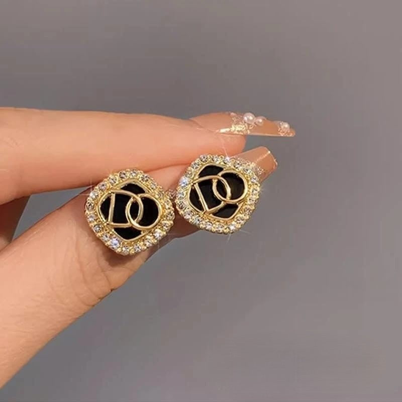 Hot selling Anti tarnish earrings studs
