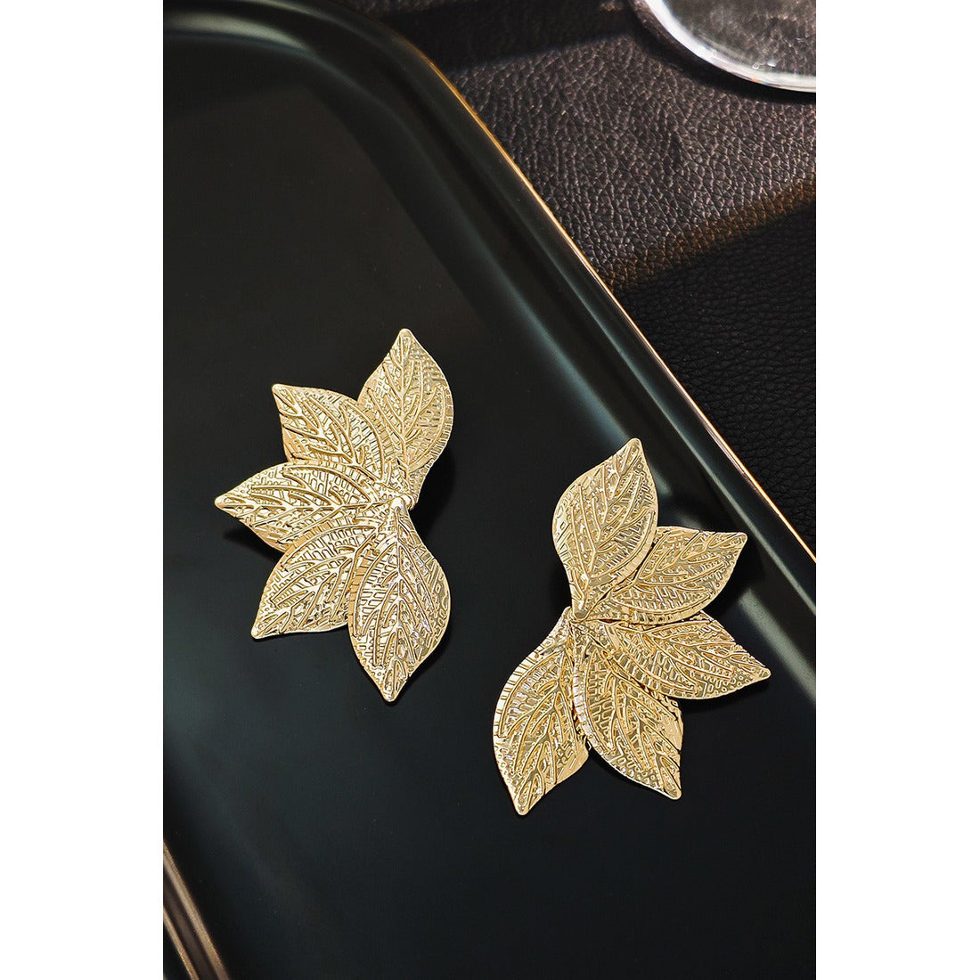 Leafy earrings for women Big Size, Premium Quality Colour:- Gold Electroplating Material:- Zinc Pls check real video for better look