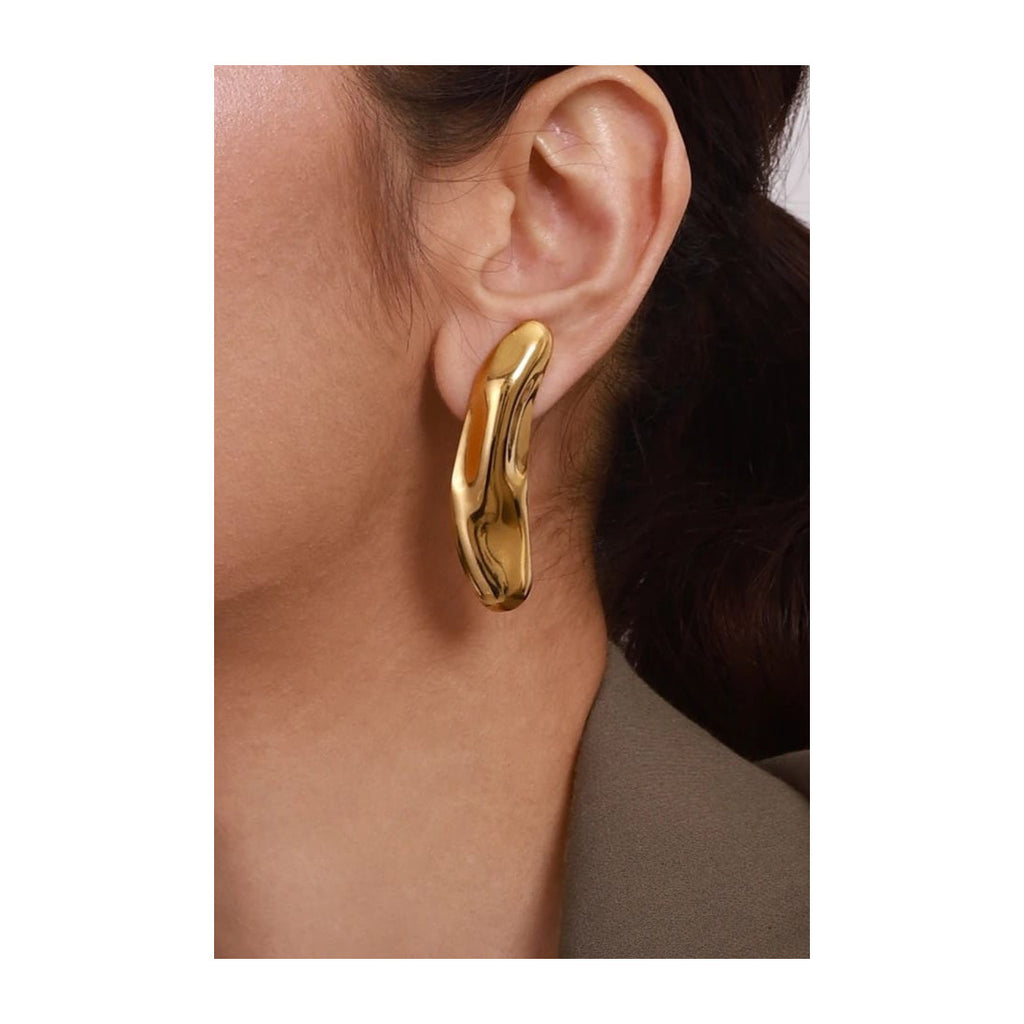 Stainless steel earrings for womenColor :- Gold18 k gold plated Anti tarnish and Anti Allergic Superior Quality jewellery