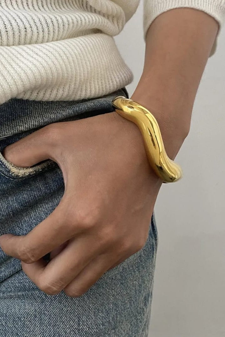 Women's Irregular shape Bracelet