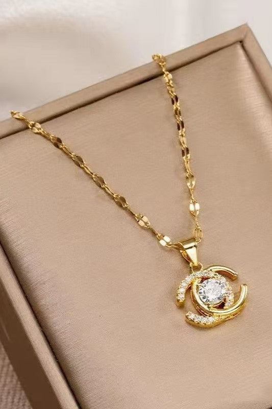 Hot selling women necklace Anti tarnish and Anti Allergic Colour:- Gold Superior Quality products