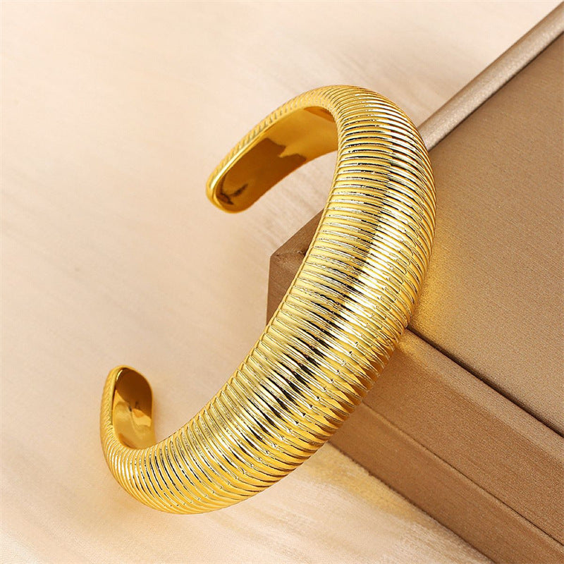 Hot selling girl's Bracelet Adjustable size Material:- CCB Colour:- Gold Anti tarnish material