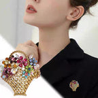 Hot selling Fashionable Brooches Unisex style Material:- Alloy copper Anti Tarnish and Anti Allergic Good Quality stuff