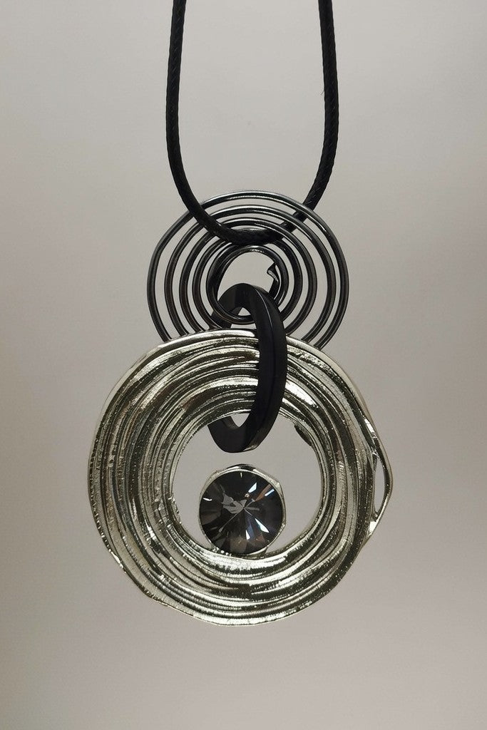 Silver Plated Swirl Iron Pendant Necklace